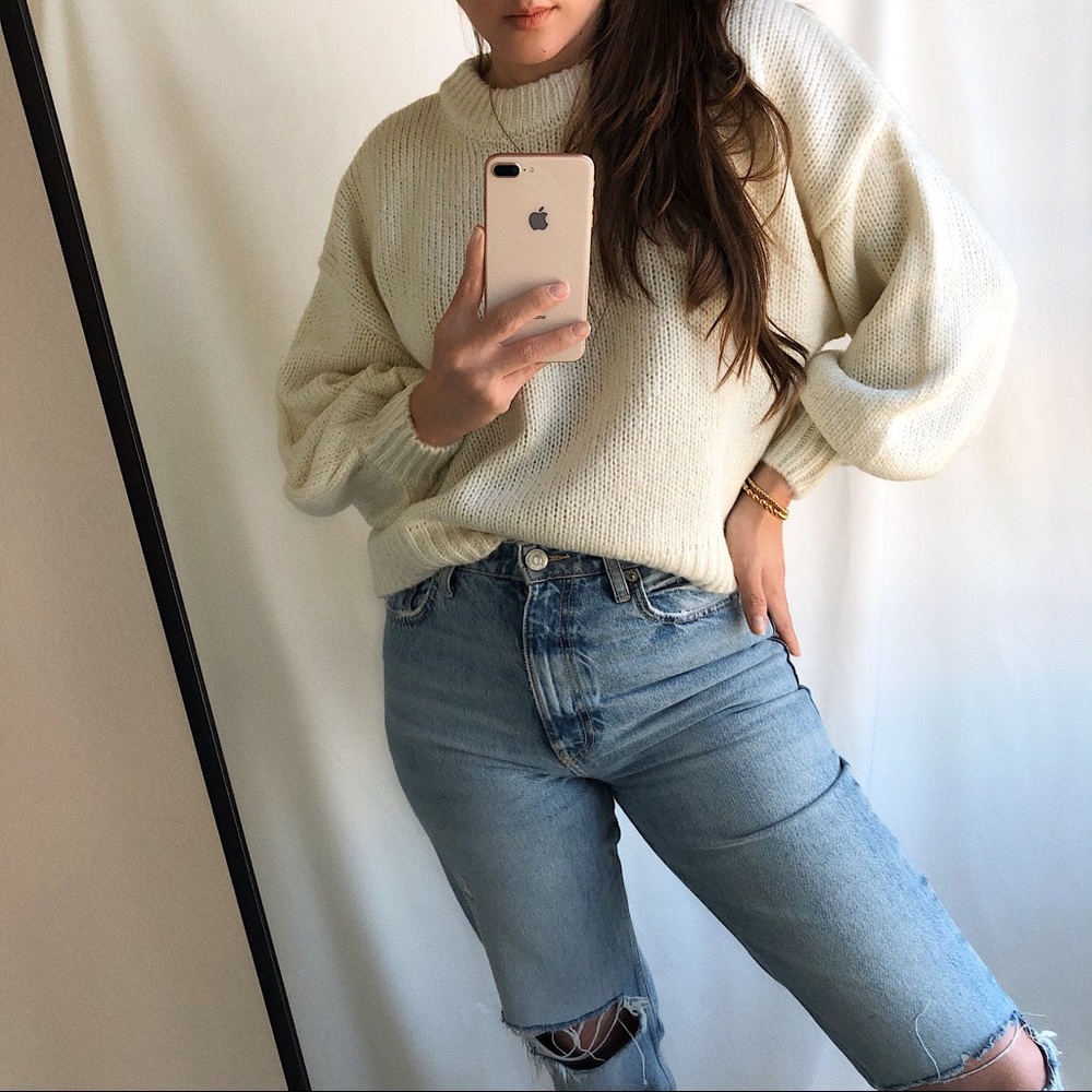 Meet The LUSH Sweater - Picture 5 of 8